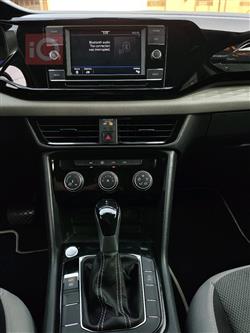Volkswagen Taos